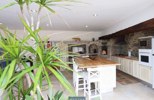 Barroselas House | MyStay - Cottage Viana muy privada con piscina y hermoso jardín