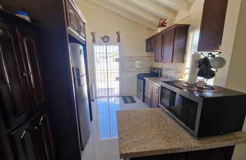Falmouth House | Mystic Oasis