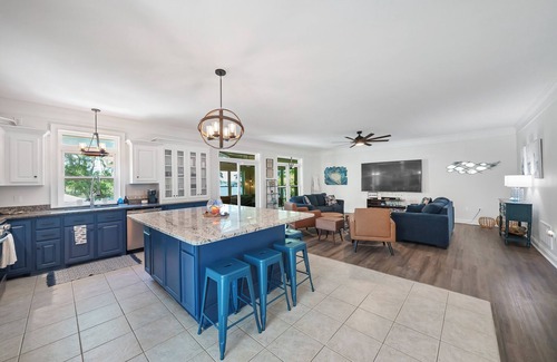 Gilbert House | Mystic Shores on Lake Murray