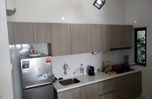 Johor Bahru Apartment | mySuites 2-BR 6pax } 3-mins drive to Sutera Mall