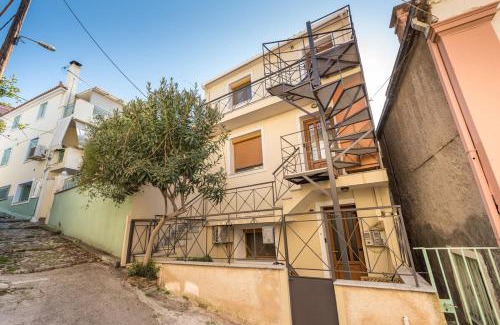 Lesvos Apartment | Mytilene Central Home 2