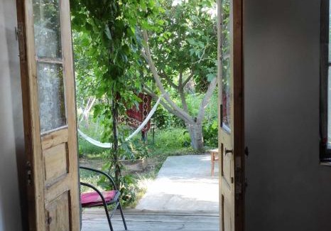 Didi Ateni House | Mzia's Garden