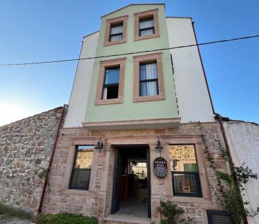 Ayvalik Hotel | Nüans Küçükköy 1961