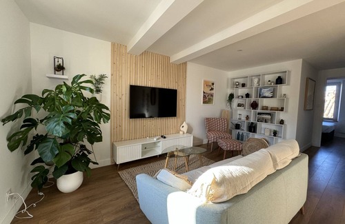 Carcassonne Apartment | N°3 - Le Floréal : Spacious and bright
