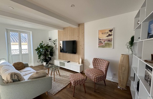 Carcassonne Apartment | N°3 - Le Floréal : Spacious and bright