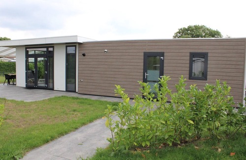 Lathum House | n/a