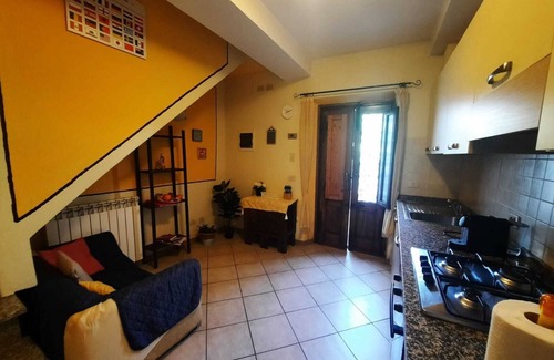 Lucca Apartment | N. & A. Sweet Home, 5 minutes from the city center of Lucca