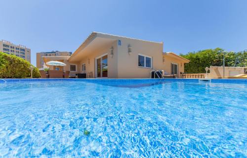 Ameijeira House | N - Astonishing Bay View Guesthouse