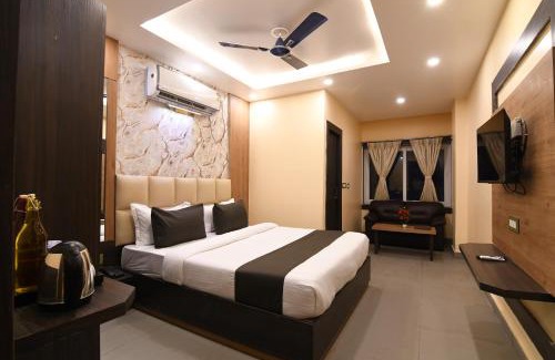 Madanpur Hotel | N B Sonar Bangla Hotel