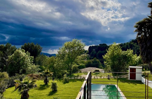 Roquevaire House | N Bottom of villa with heated pool near cassis