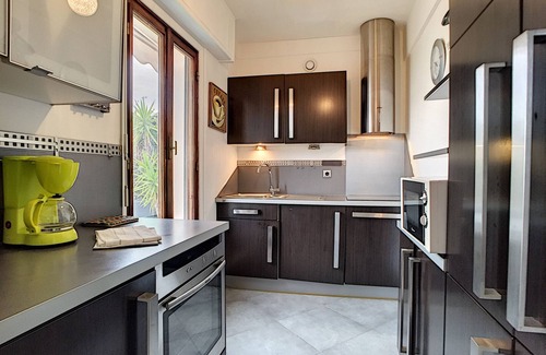 Gambetta Apartment | N&J - ANDRIOLI TERRASSE - Close sea - Top floor