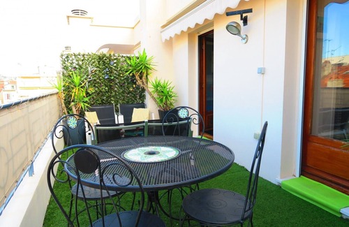 Gambetta Apartment | N&J - ANDRIOLI TERRASSE - Close sea - Top floor