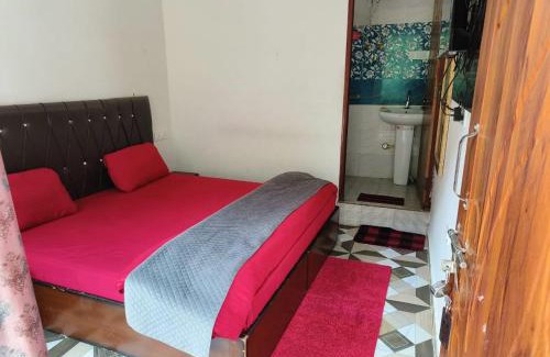 Gaurikund Hotel | N K Residency Hotel & Resturant