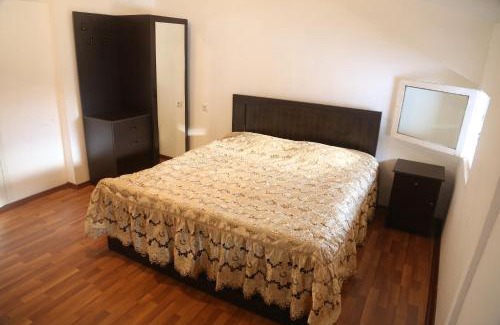 Bagvdanari House | N&N Guest House