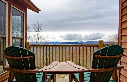 Snowshoe House | N Westridge Homes by Casago