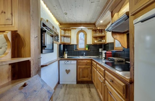 Val-d'Isere Apartment | N1 superb Apartment Chalet 4*85m² 8/9 guests/slopes foot