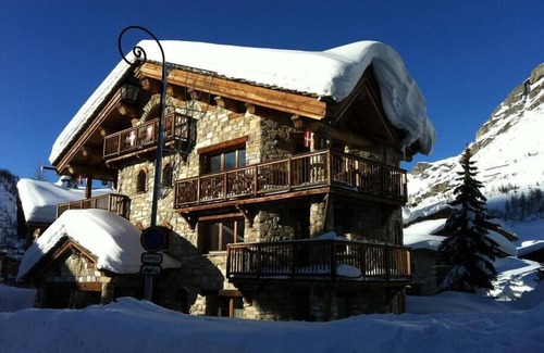 Val-d'Isere Apartment | N2 chalet apartment 4*63m²4/5 person at the slopes foot