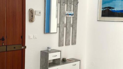 Numana Apartment | N280 - Numana, trilocale con terrazzo e garage in piazza