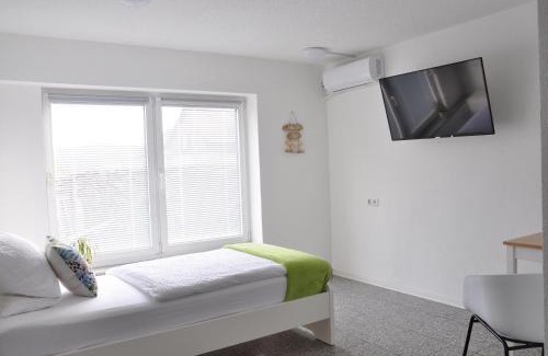 Aldingen House | N37 -modern eingerichtete Zimmer in ruhiger Lage