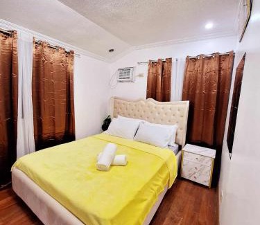 Poblacion District House | N6 Transient House Apartment Room near Abreeza Mall SPMC USEP SM Lanang