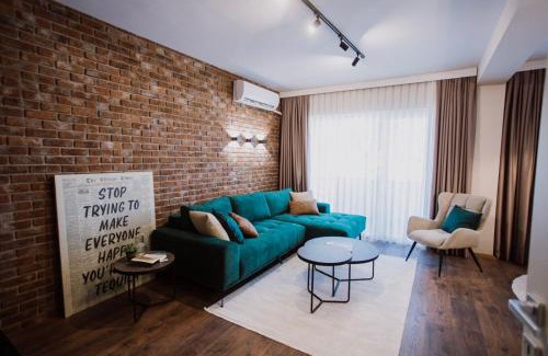 Veles Apartment | N95 Green
