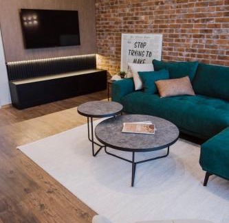 Veles Apartment | N95 Green
