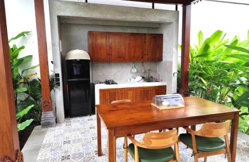 Panjer Villa | Na Uli Villa Renon