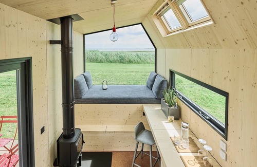 Wangerland House | Nachhaltig & Klimaneutral Übernachten im Green Tiny House Pioneer mit Meerblick