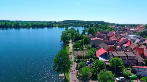 Pszczew Hostel | Nad Jeziorem Kochle
