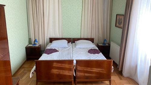 Telavi Apartment | Nadia & Minadora Central Retreat