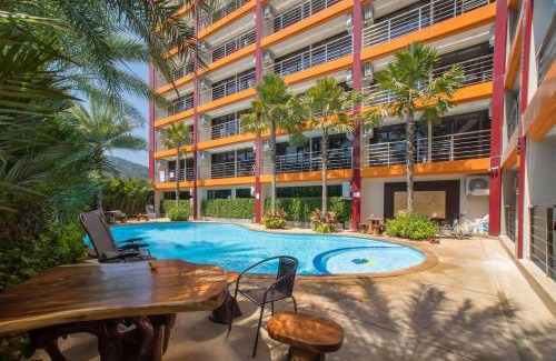 Nai Harn Apartment | Naiharn Beach 1BR квартира S608 by IBG Property