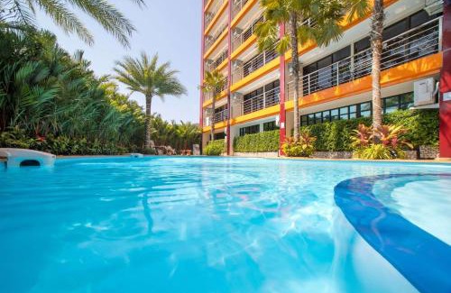 Nai Harn Apartment | Naiharn Beach 1BR квартира S608 by IBG Property