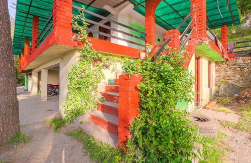 Sigri Village Cottage | Nainital Retreat 2 Beds - by Dumnu Homes