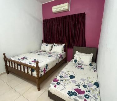 Ayer Keroh House | NAJIHAH HOMESTAY