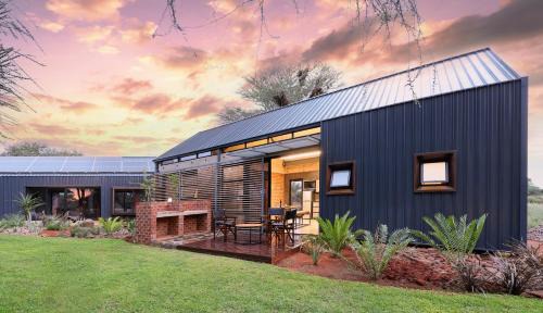 Malele Cabin | Naka Lodge