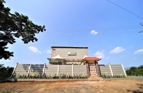 Wai Hotel | Nakshatra Resort