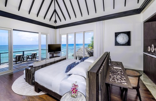 Naladhu Resort | Naladhu Private Island Maldives