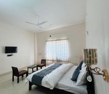 Haldwani Hotel | Nalini s comfort inn