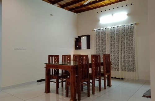 Quilon Villa | NALLUKETTU SERVICE VILLA