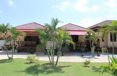 Rayong Apartment | Naluemon Village FH 2