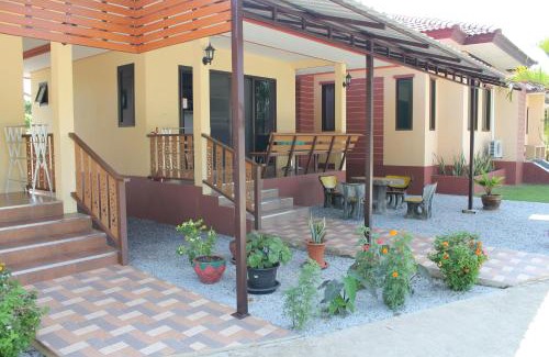 Rayong Apartment | Naluemon Village FH 2