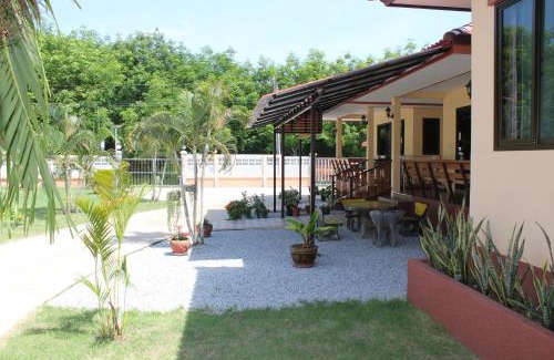 Rayong Apartment | Naluemon Village FH 2