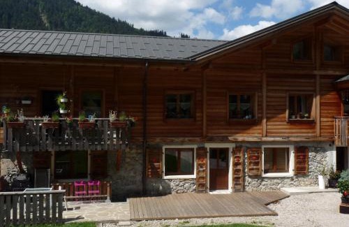 Saint-Jean-dʼAulps House | "NAMASTE" Chambre zen au calme