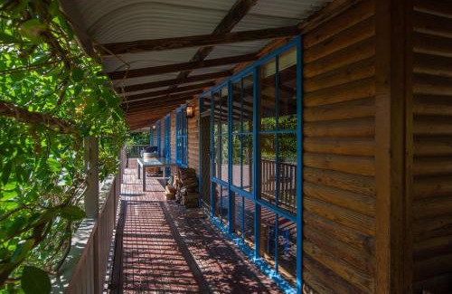 Bright House | Namaste - Great family getaway