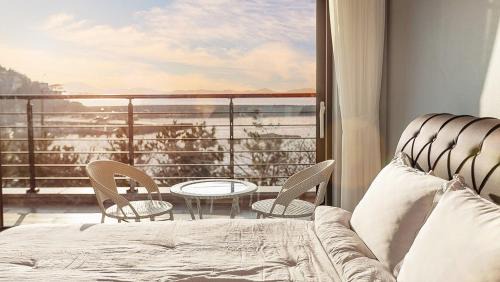 Namhae House | Namhae Annyeong Noeul Pool Villa