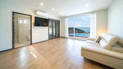 Namhae House | Namhae U9Stay