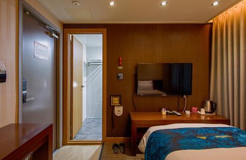 Hoehyeon-dong Hotel | Namsan Hill Hotel