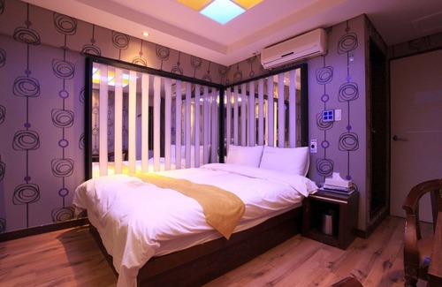 Namyangju Hotel | Namyangju Blue Moon