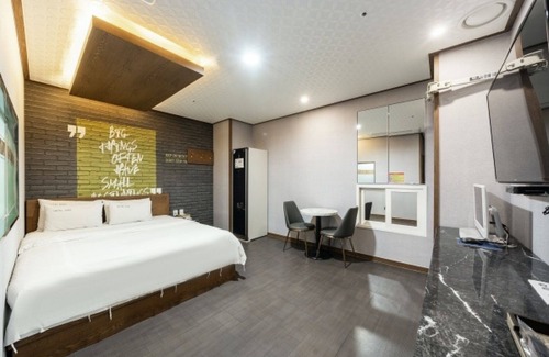 Namyangju Hotel | Namyangju Praha