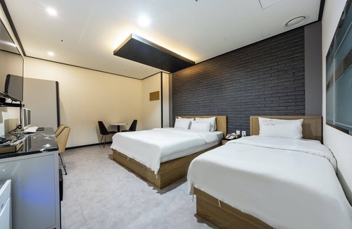 Namyangju Hotel | Namyangju Praha